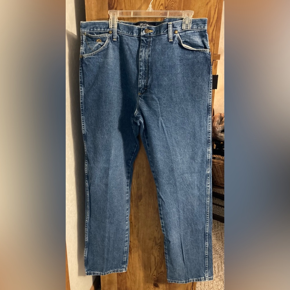 Men’s George Straight  Wrangler Jeans